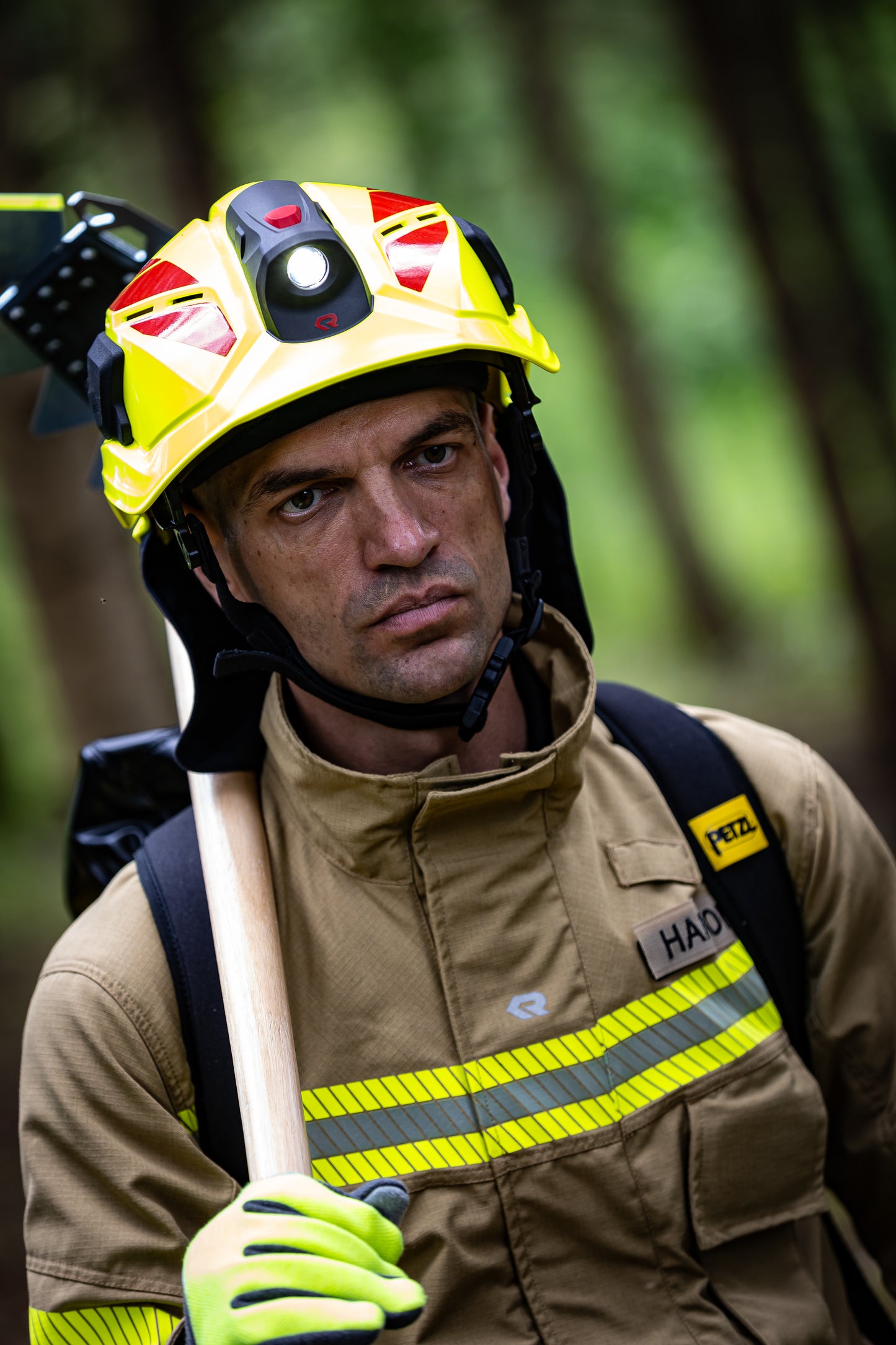 Αυτοκόλλητα κόκκινα για κράνος HEROS H10