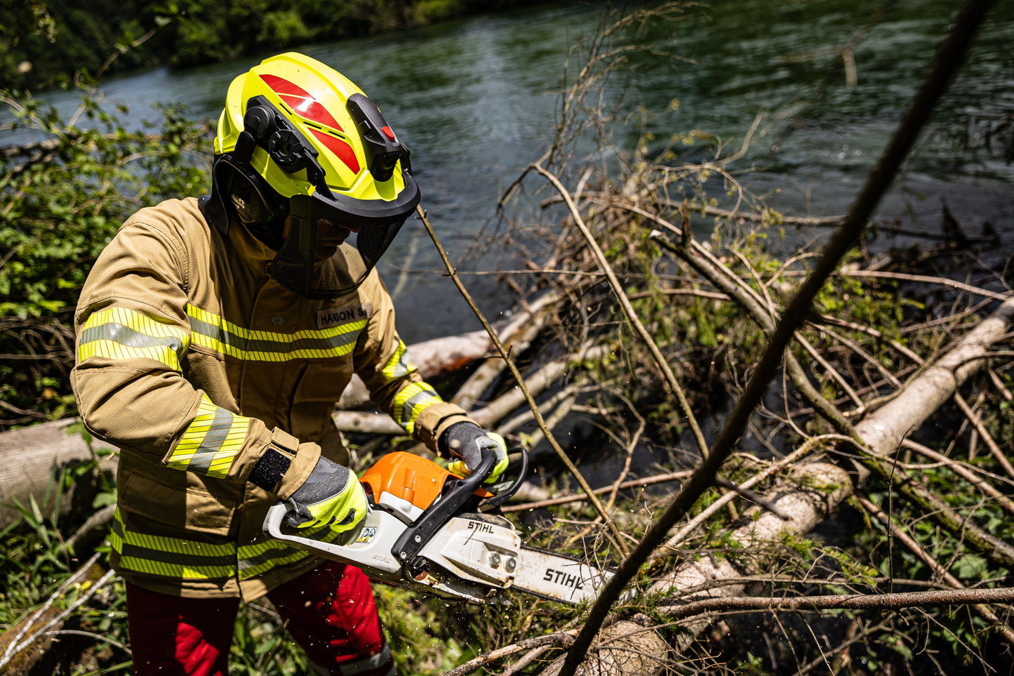 Κράνος πυροσβέστη/διασώστη Rosenbauer HEROS H10 φθορίζον κίτρινο